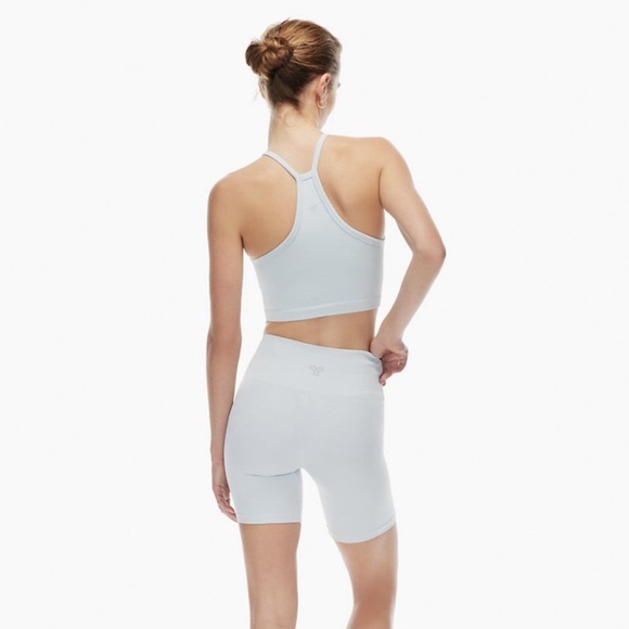 Aritzia TnaBODY Atmosphere Hi-Rise 5" Short - White - Picture 6 of 6